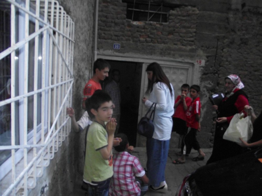 Diyarbakır Bağlar Ev Ziyaretlerimiz … HABERLER Mine Lök Beyaz